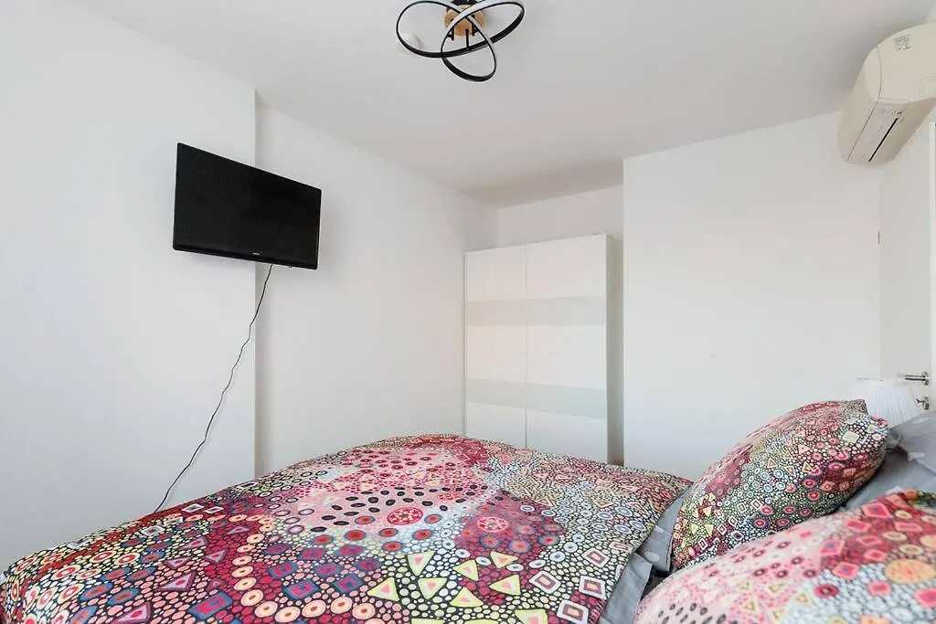 New! Amazing Spacious Schoenbrunn View Apartment 维也纳