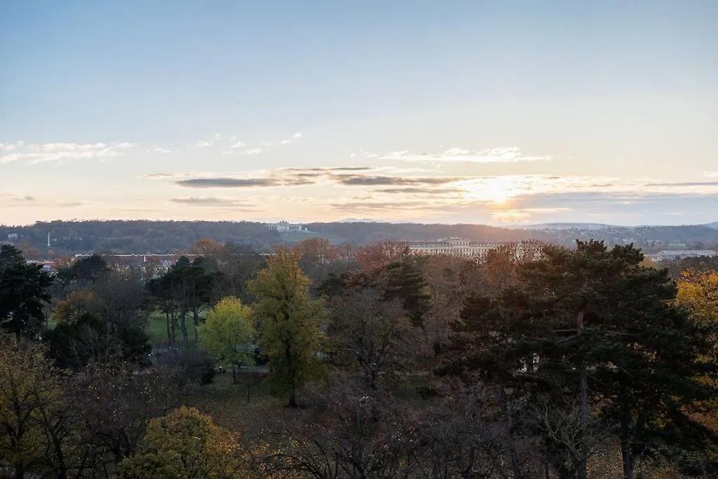 New! Amazing Spacious Schoenbrunn View Apartment 维也纳