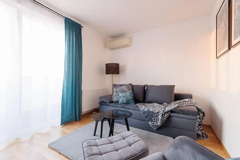 New! Amazing Spacious Schoenbrunn View Apartment Wenen